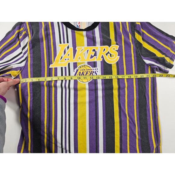 NBA LeBron James 23 LA Lakers Striped T Shirt Tee vintage fade XL mens collector - Picture 5 of 6